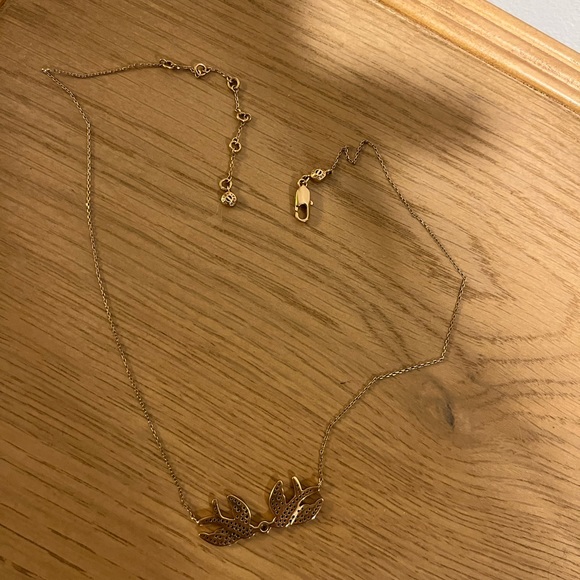Henri Bendel Bird Necklace - Picture 4 of 4